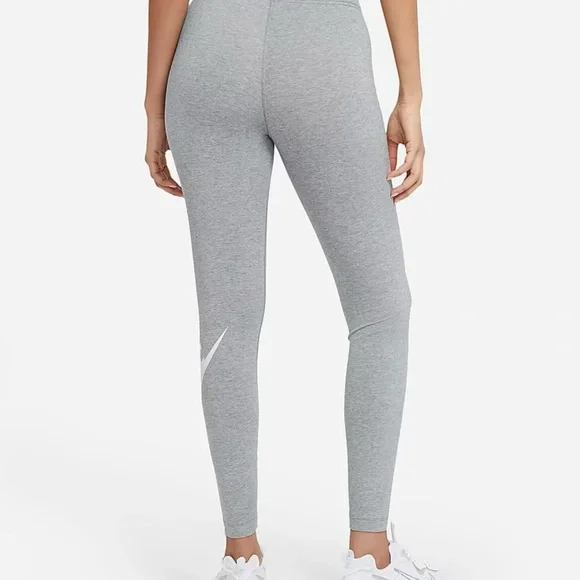 NWT Nike Gray High Rise Leggings- M - Picture 2 of 10